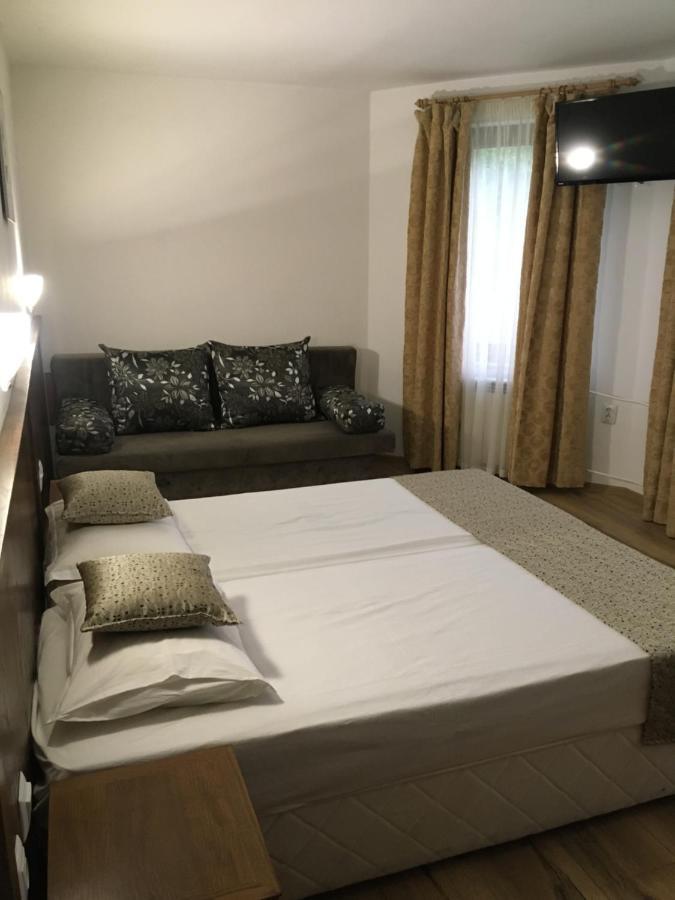 Guest House Rest Cherni Osum Esterno foto