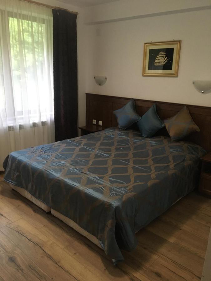 Guest House Rest Cherni Osum Esterno foto