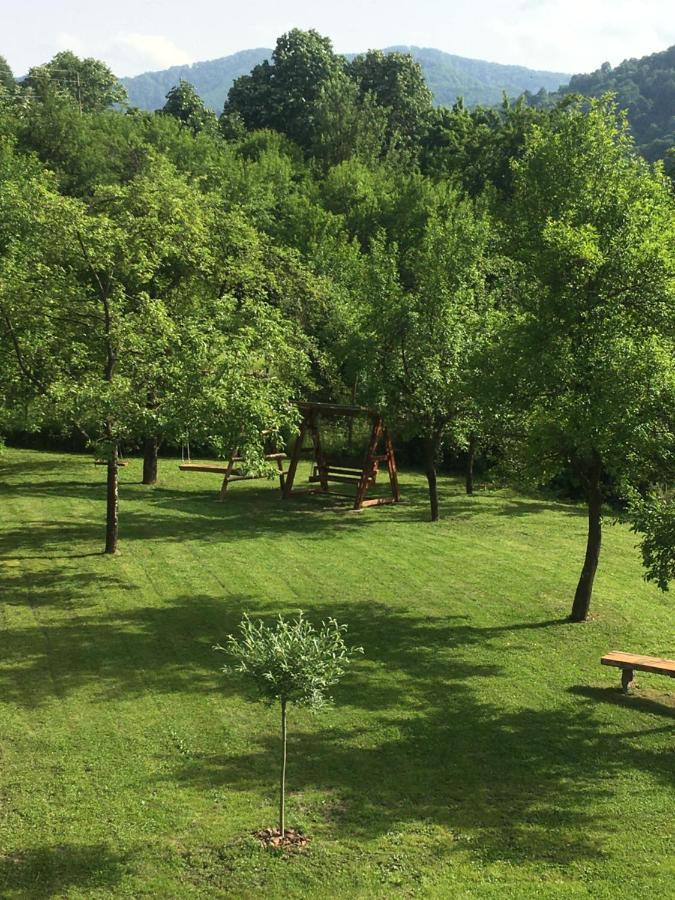 Guest House Rest Cherni Osum Esterno foto